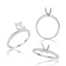 Load image into Gallery viewer, ITI NYC Emerald Shape 4 Prong High TIF Style Solitaire