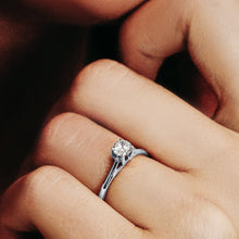 Load image into Gallery viewer, ITI NYC Round 4 Prong Magnolia Solitaire