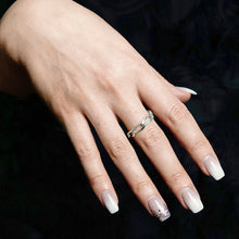 Load image into Gallery viewer, East Bowery Curb Chain Ring in Sterling Silver