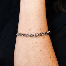 Load image into Gallery viewer, Chelsea Cable Chain Bracelet in Sterling Silver