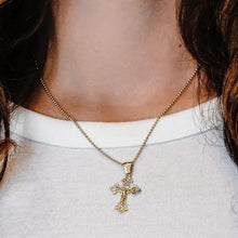 Load image into Gallery viewer, ITI NYC Filigree Trefoil Crucifix Pendant in Sterling Silver