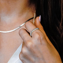 Load image into Gallery viewer, Bowery Curb Chain Ring in 14K White Gold