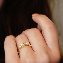 Load image into Gallery viewer, ITI NYC 5 Round Stones Anniversary 4 Prong Lucida Style