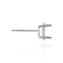 Load image into Gallery viewer, ITI NYC Oval Four Prong Basket Earrings