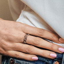Load image into Gallery viewer, Fulton St. Figaro Chain Ring in Sterling Silver