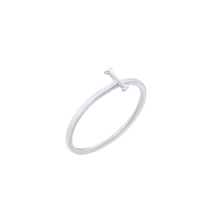 Load image into Gallery viewer, Script Initial Ring in Sterling Silver