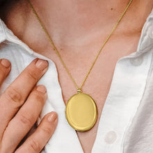 Load image into Gallery viewer, ITI NYC Plain Oval Locket in 14K Gold Filled with Optional Engraving (23 x 14 mm - 45 x 30 mm)