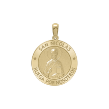 Load image into Gallery viewer, 14K Gold Round San Nicolás Medallion (3/4 inch)