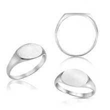 Load image into Gallery viewer, Oval (Horizontal) Signet Rings in Sterling Silver (4 x 6 mm - 8 x 11 mm)