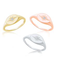 Load image into Gallery viewer, Oval Signet Ring with Starburst Etching in Sterling Silver