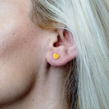 Load image into Gallery viewer, Empire Heart Earrings