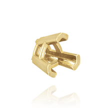 Load image into Gallery viewer, ITI NYC V-End Trillion Shape Wire Basket Settings in 14K Gold (3.00 mm - 16.00 mm)