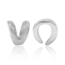 Load image into Gallery viewer, ITI NYC Rabbit Ear Bails (4.5 mm - 8.0 mm)