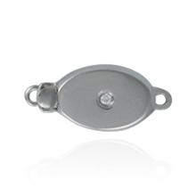 Load image into Gallery viewer, ITI NYC Oval Bead Pearl Clasps with Diamonds in Center (15.5 mm)
