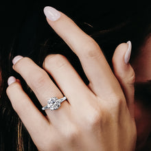 Load image into Gallery viewer, ITI NYC Round 4 Prong Magnolia Solitaire
