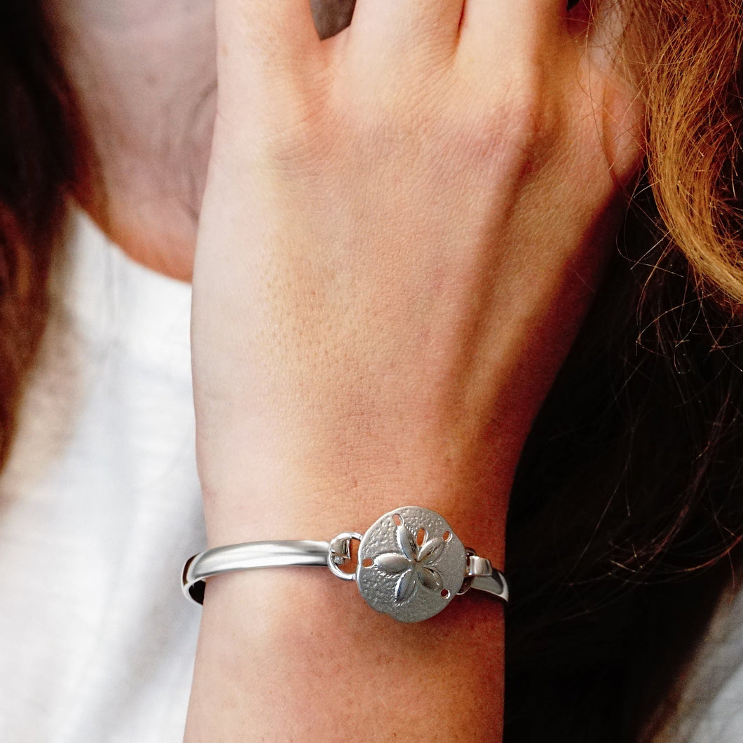 Large Sand Dollar Bracelet Top in Sterling Silver (28 x 20mm)