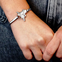 Load image into Gallery viewer, Saddle Bracelet Top in Sterling Silver (28 x 28mm)
