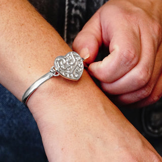 Heart with Filigree Design Bracelet Top in Sterling Silver (29 x 23mm)