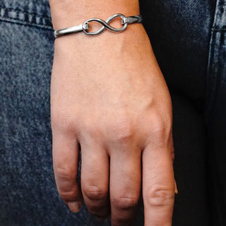 Infinity Sign Bracelet Top in Sterling Silver (29 x 12mm)