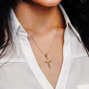 ITI NYC Plain Cross Pendant in 14K Gold