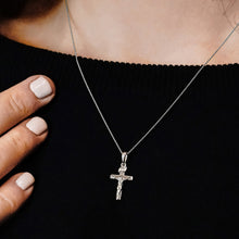 Load image into Gallery viewer, ITI NYC Classic Crucifix Pendant in 14K Gold
