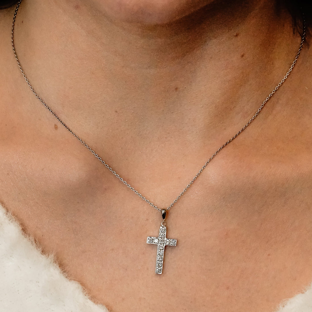 ITI NYC Cross Pendant with Diamonds in 14K Gold