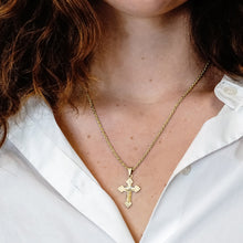 Load image into Gallery viewer, ITI NYC Trefoil Crucifix Pendant in Sterling Silver
