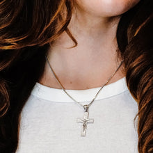 Load image into Gallery viewer, ITI NYC Classic Crucifix Pendant in Sterling Silver
