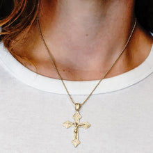 Load image into Gallery viewer, ITI NYC Trefoil Crucifix Pendant in Sterling Silver
