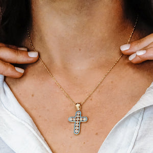 ITI NYC Classic Cross Pendant with Light Blue Cubic Zirconia in Sterling Silver