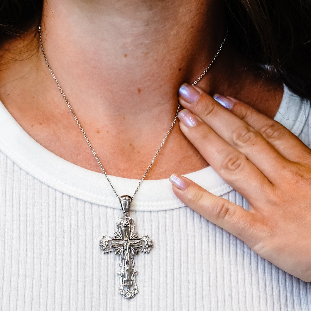 ITI NYC Ornate Crucifix Pendant in Sterling Silver