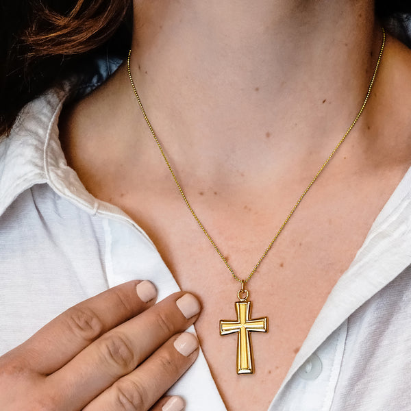 ITI NYC Flared Cross Pendant with Embossed Design in Sterling Silver