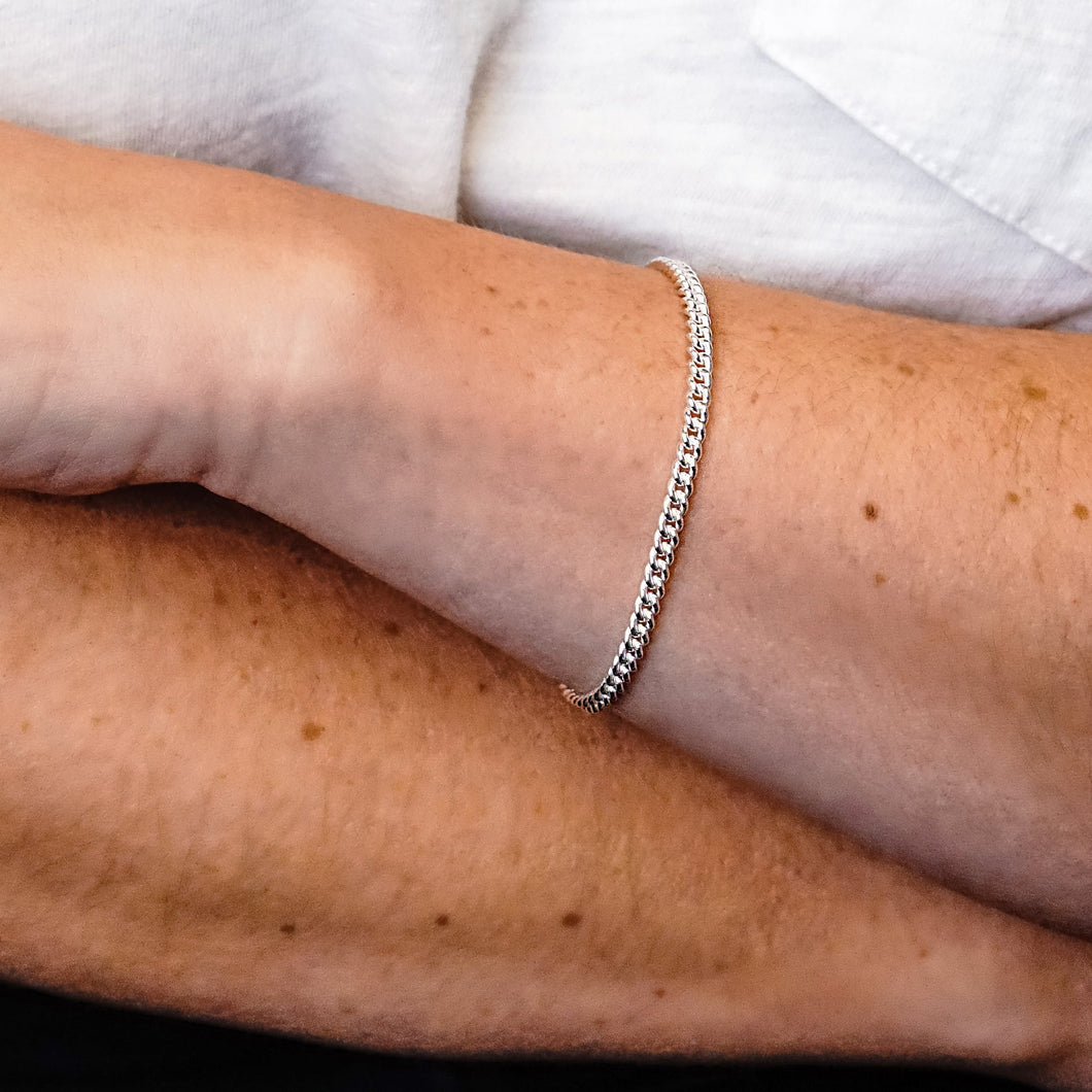 Chrystie St. Curb Chain Bracelet in Sterling Silver