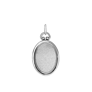 Oval Half Locket in Sterling Silver with Optional Engraving (21 x 16 mm)