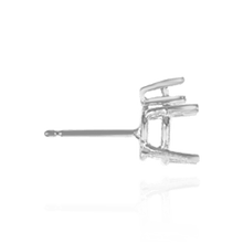 Load image into Gallery viewer, ITI NYC Round Four Prong Basket Earrings with One Accent
