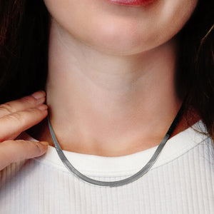 Flexible Hudson Herringbone Chain Necklace in Sterling Silver