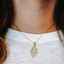 Load image into Gallery viewer, ITI NYC Hamsa Pendant in Sterling Silver
