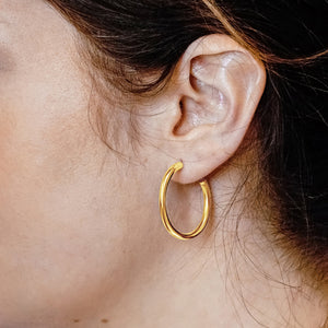 Round Tube Hoop Earring with Post in 14K Gold (3 mm)