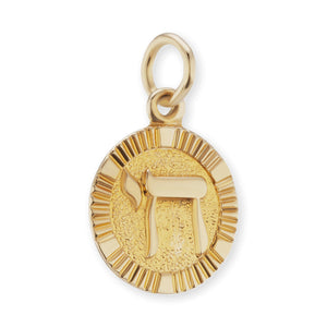 ITI NYC Chai Circle Pendant in 14K Gold