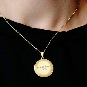 ITI NYC Plain Round Locket in 14K Gold with Optional Engraving (13 mm - 23 mm)