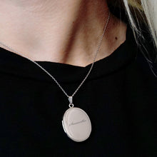 Load image into Gallery viewer, ITI NYC Plain Oval Locket in Sterling Silver with Optional Engraving (23 x 14 mm - 57 x 39 mm)
