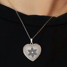 Load image into Gallery viewer, ITI NYC Plain Heart Locket in Sterling Silver with Optional Engraving (22 x 15 mm - 34 x 26 mm)
