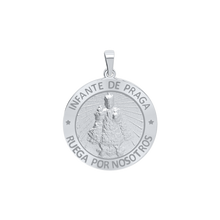 Load image into Gallery viewer, Sterling Silver Round Infante de Praga Medallion (3/4 inch)
