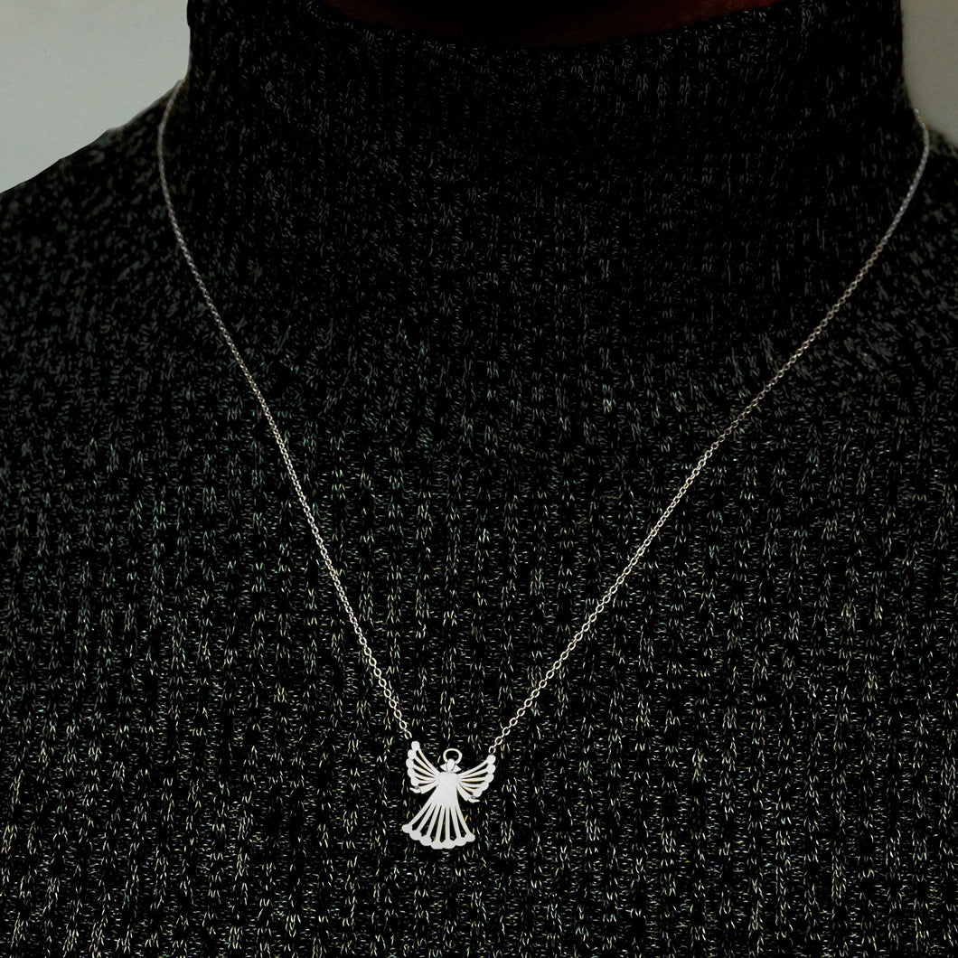 Angel Necklace in Sterling Silver (18 x 14 mm)