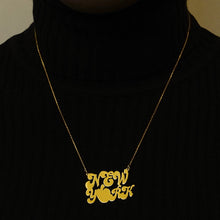 Load image into Gallery viewer, New York Necklace in Sterling Silver (23 x 35 mm)
