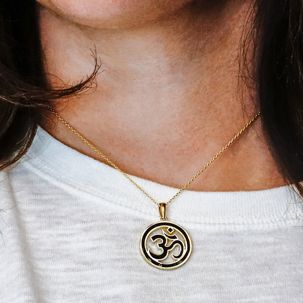 ITI NYC Hindu Om Pendant with Black Enamel in Sterling Silver