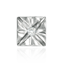 Load image into Gallery viewer, Square Plates for Round Stone with Flower Pattern (7.00 mm - 8.00 mm)
