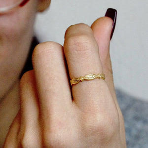 Vintage Oval Stackable Ring in Sterling Silver