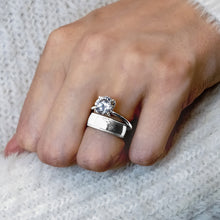 Load image into Gallery viewer, ITI NYC Sterling Silver Milgrain Wedding Bands (2.0 mm - 8.0 mm)
