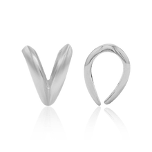 Load image into Gallery viewer, ITI NYC Rabbit Ear Bails (4.5 mm - 8.0 mm)
